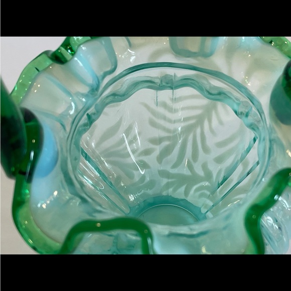 FENTON GLASS BASKET RARE - Picture 4 of 8